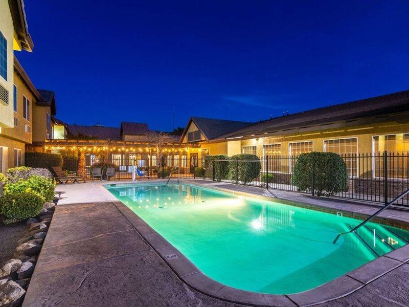 Comfort Inn & Suites Mojave Luaran gambar