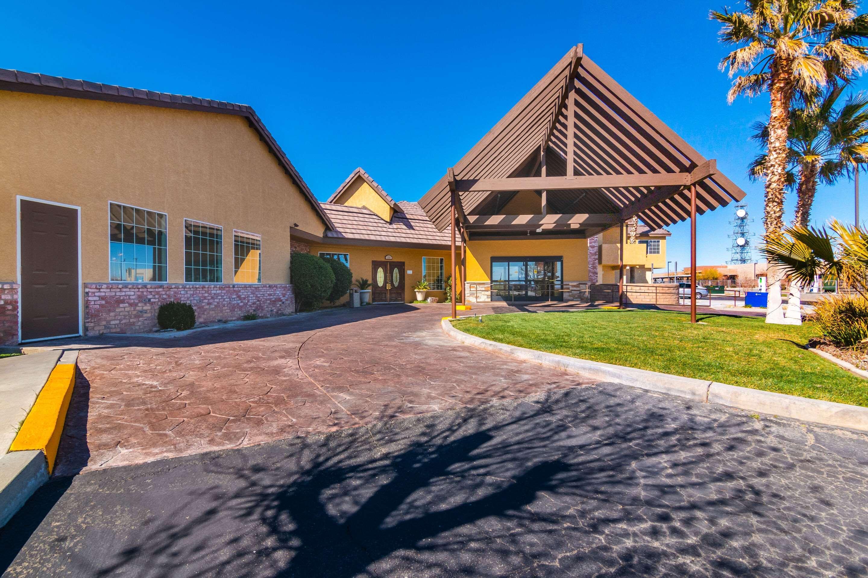 Comfort Inn & Suites Mojave Luaran gambar